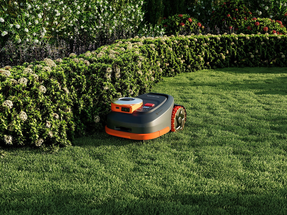 Navimow i110N robot lawn mower.