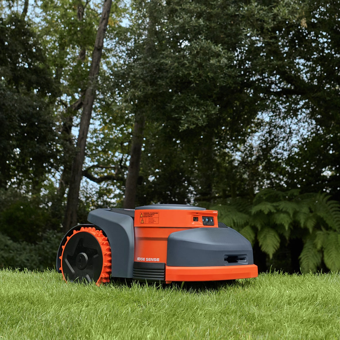 Navimow i110E robot lawn mower