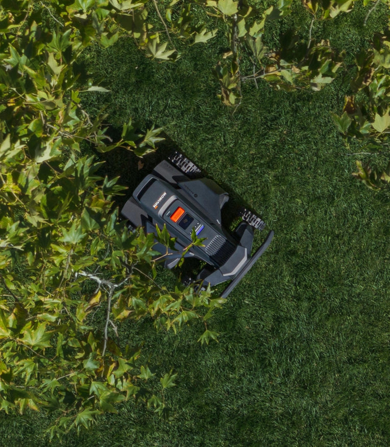 Navimow i110N robot lawn mower