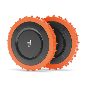 Navimow i110N robot lawn mower wheels designed for all terrain.